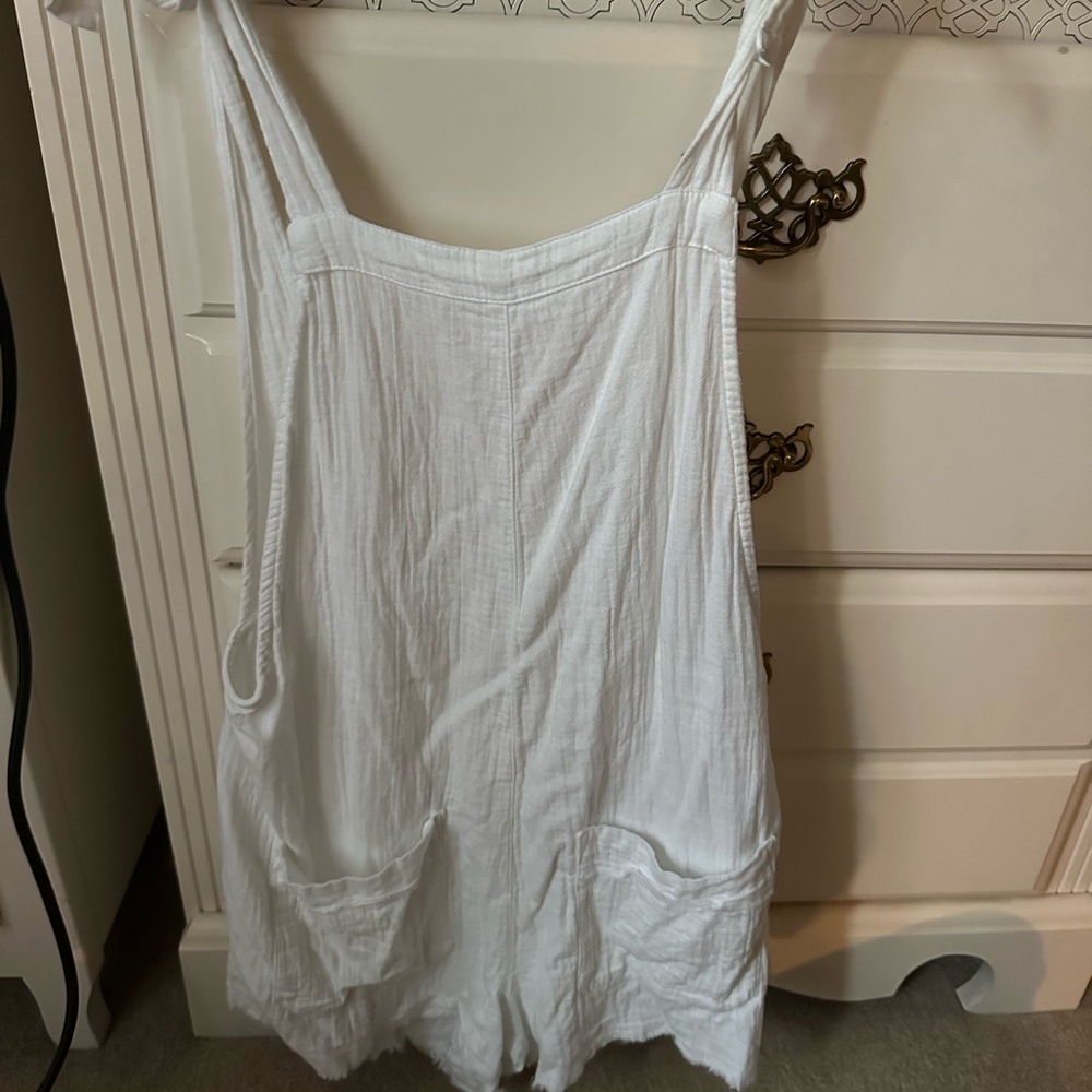 Billabong overalls/romper
